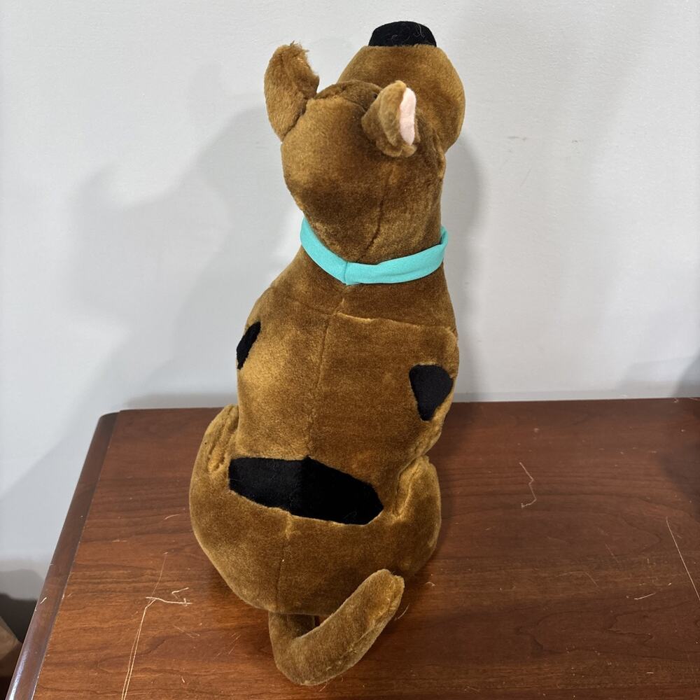 Scooby-Doo 15" 1998 Equity Toys Cartoon Network Plush Dog Doll - Not Working - Picture 4 of 12